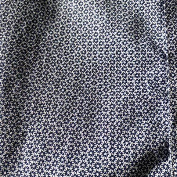 💼Ted Baker London Mens Button Down. Like New, Geometric Pattern Navy and White - Picture 6 of 10